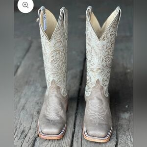 Anderson Bean Womens Taupe Western Boots